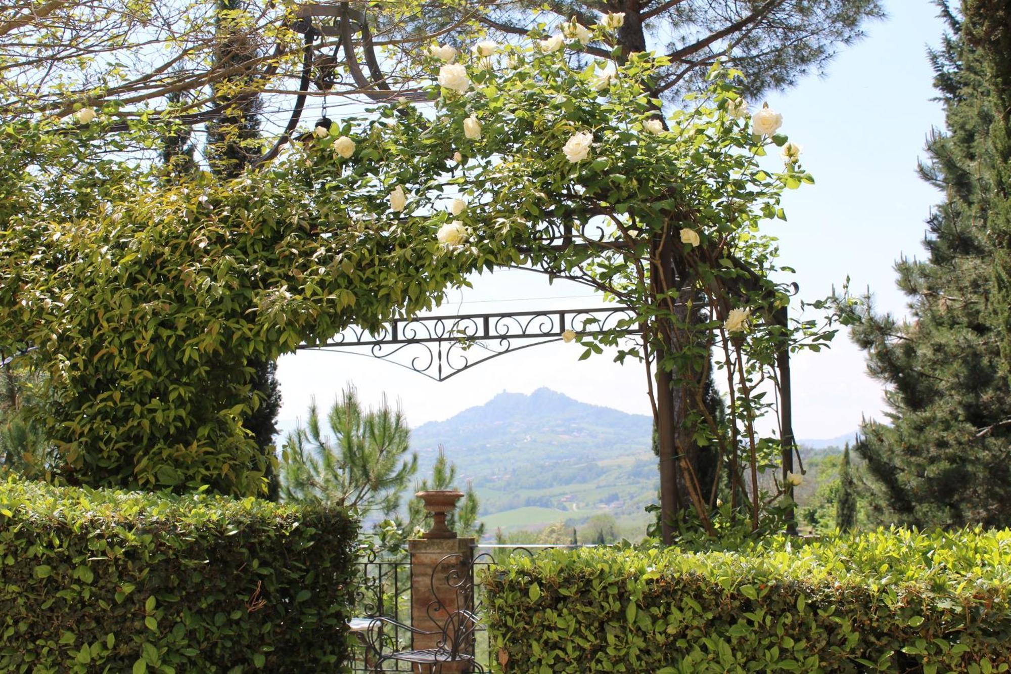 Palazzo Del Poggiano Bed & Breakfast Poggio Berni Екстериор снимка