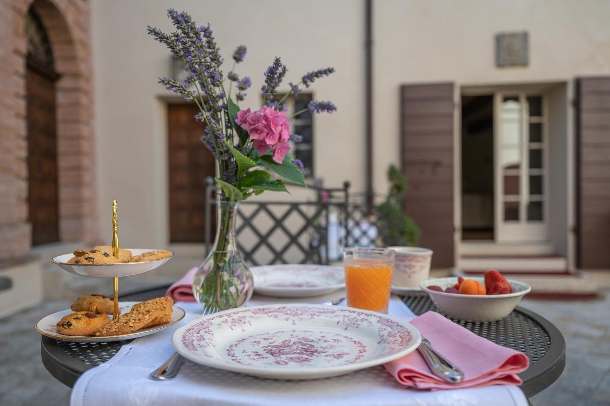 Palazzo Del Poggiano Bed & Breakfast Poggio Berni Екстериор снимка